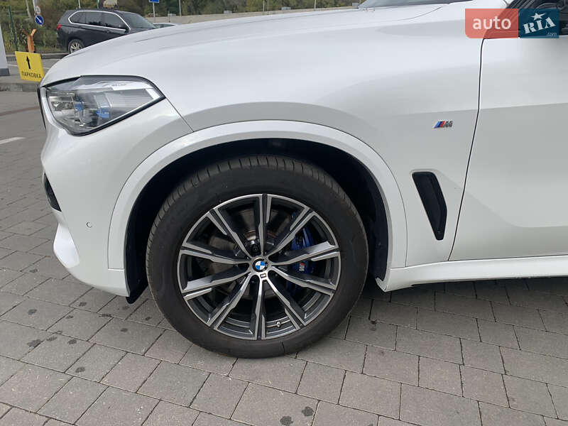 Внедорожник / Кроссовер BMW X5 2022 в Ивано-Франковске