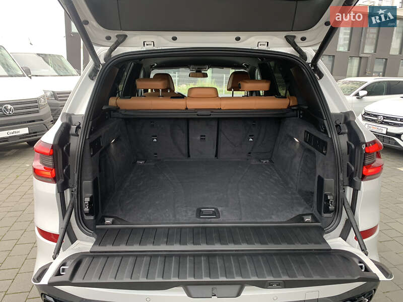 Внедорожник / Кроссовер BMW X5 2022 в Ивано-Франковске