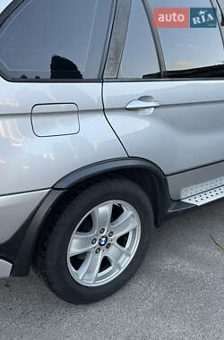 Внедорожник / Кроссовер BMW X5 2004 в Киеве