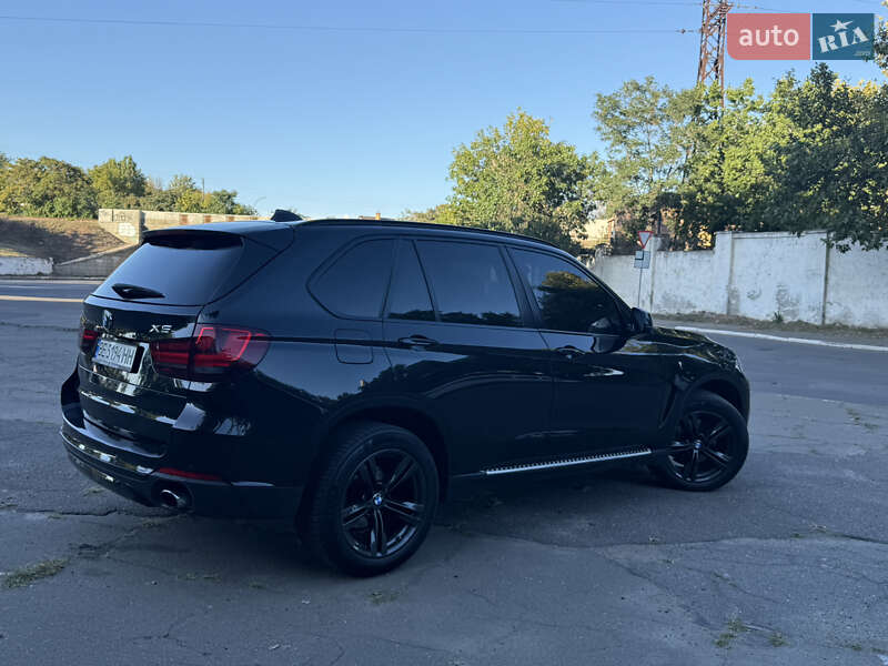 Внедорожник / Кроссовер BMW X5 2016 в Николаеве фото 5 Внедорожник / Кроссовер BMW X5 2016 в Николаеве
