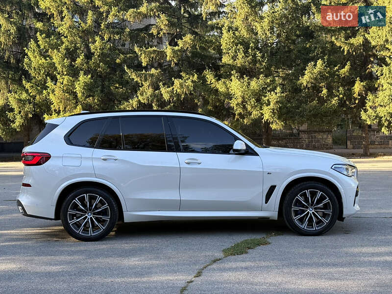 Внедорожник / Кроссовер BMW X5 2019 в Желтых Водах