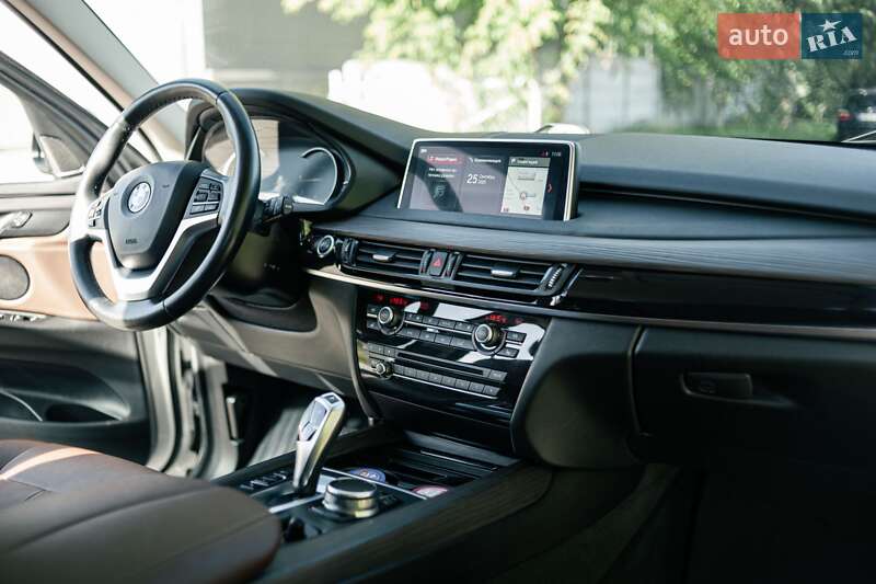 Внедорожник / Кроссовер BMW X5 2017 в Киеве