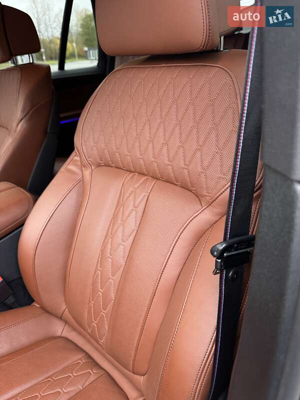 Внедорожник / Кроссовер BMW X5 2024 в Киеве