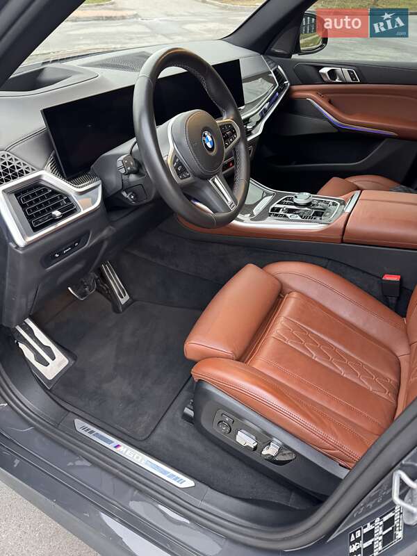 Внедорожник / Кроссовер BMW X5 2024 в Киеве