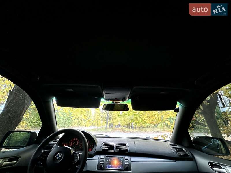 Внедорожник / Кроссовер BMW X5 2004 в Умани