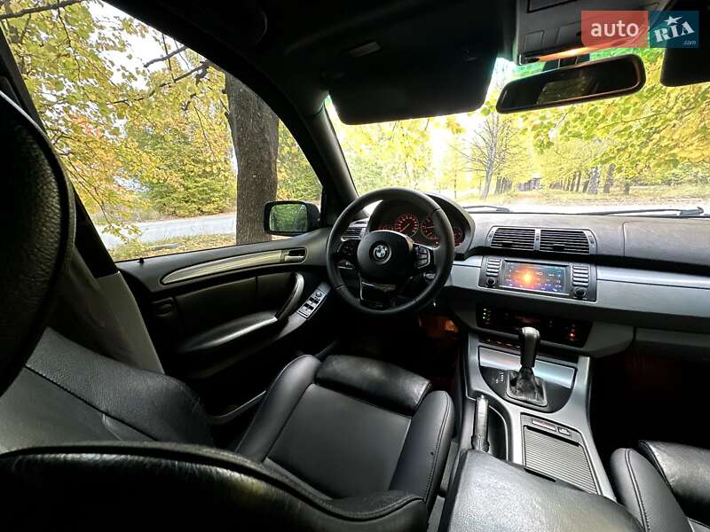 Внедорожник / Кроссовер BMW X5 2004 в Умани