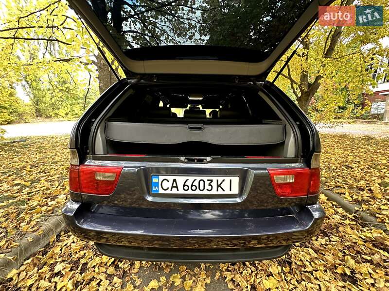 Внедорожник / Кроссовер BMW X5 2004 в Умани