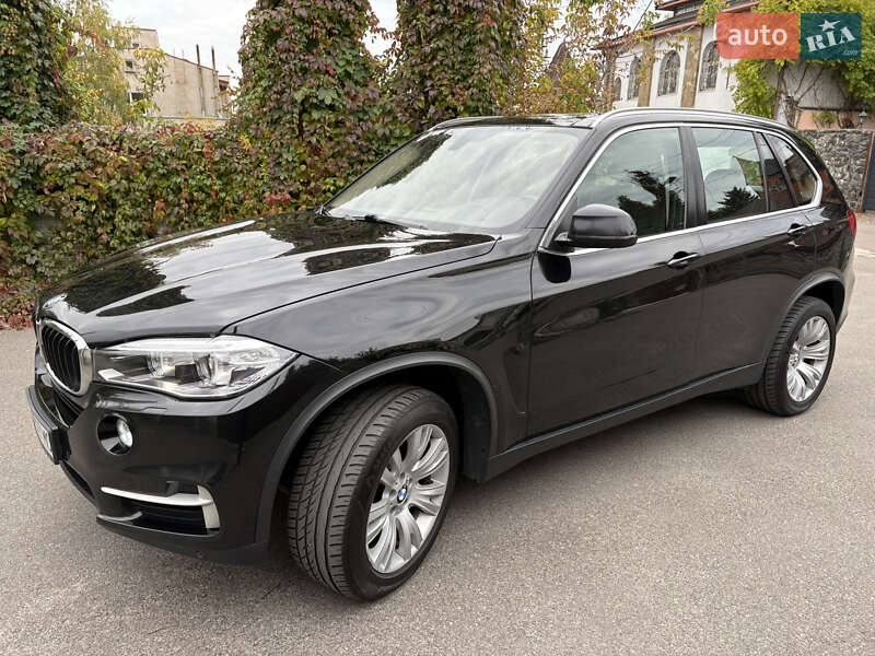 Позашляховик / Кросовер BMW X5 2015 в Києві