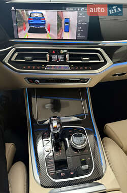 Внедорожник / Кроссовер BMW X5 2021 в 