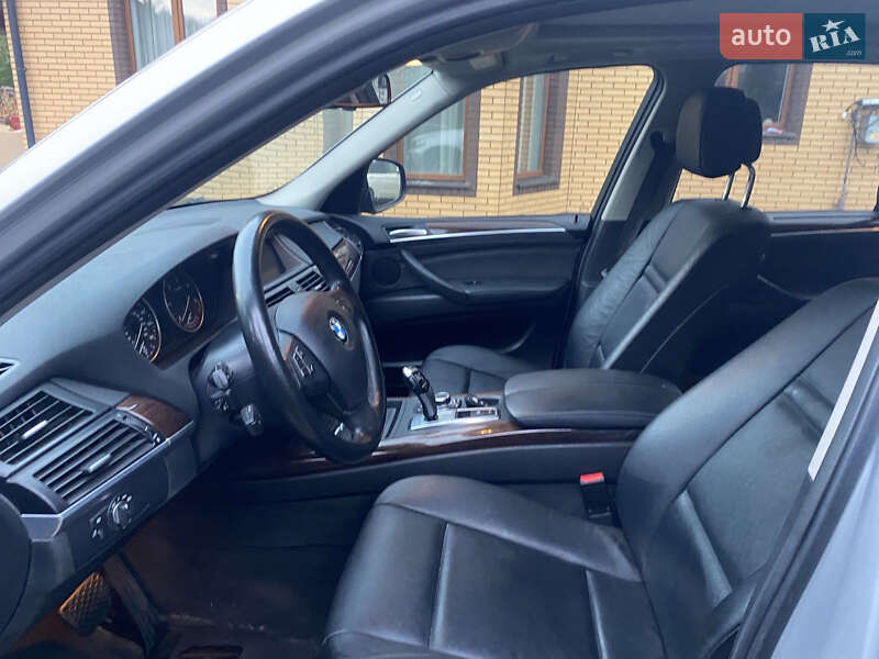 Внедорожник / Кроссовер BMW X5 2011 в Ровно фото 11 Внедорожник / Кроссовер BMW X5 2011 в Ровно