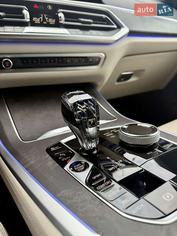 Внедорожник / Кроссовер BMW X5 2022 в Киеве