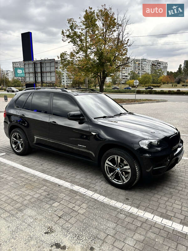 Позашляховик / Кросовер BMW X5 2012 в Запоріжжі