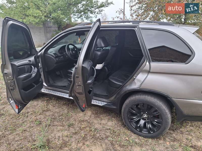 Внедорожник / Кроссовер BMW X5 2005 в Новопокровцы