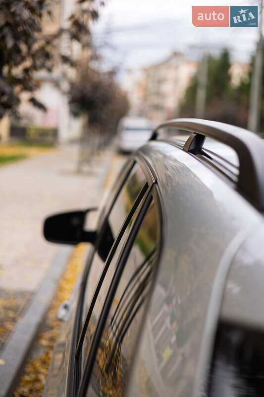 Внедорожник / Кроссовер BMW X5 2011 в Черновцах