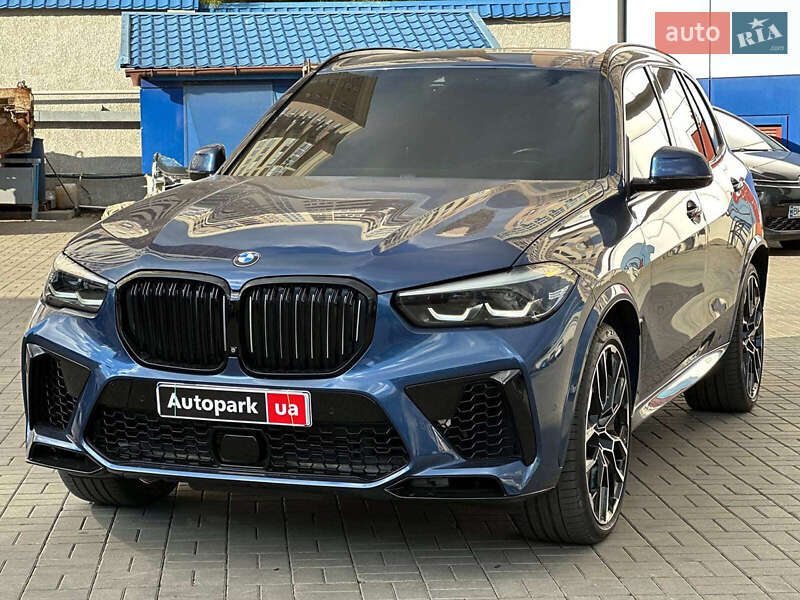 Внедорожник / Кроссовер BMW X5 2018 в 