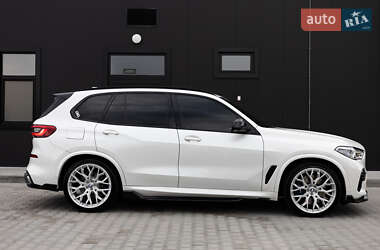 Внедорожник / Кроссовер BMW X5 2019 в 