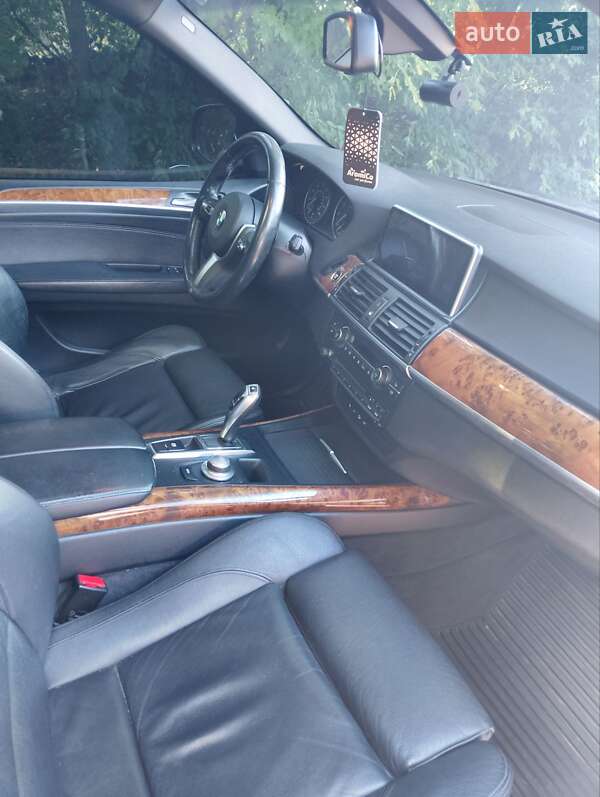 Внедорожник / Кроссовер BMW X5 2007 в Тараще фото 14 Внедорожник / Кроссовер BMW X5 2007 в Тараще