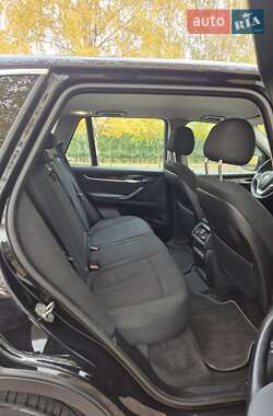 Внедорожник / Кроссовер BMW X5 2015 в 
