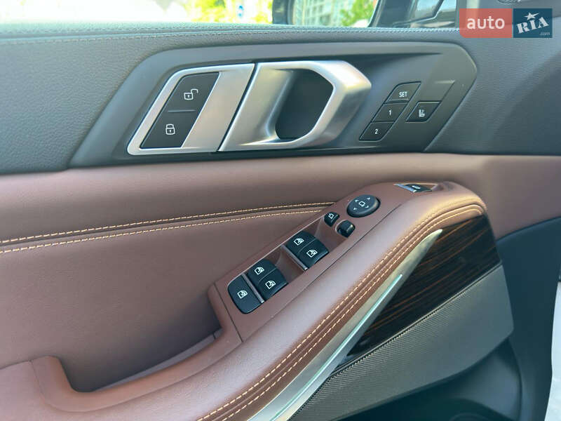 Позашляховик / Кросовер BMW X5 2020 в Дніпрі фото 10 Позашляховик / Кросовер BMW X5 2020 в Дніпрі
