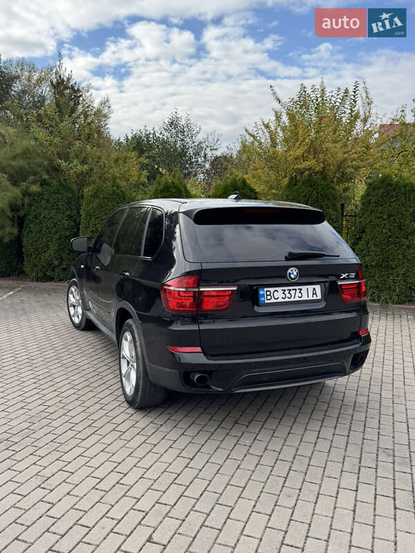 Внедорожник / Кроссовер BMW X5 2011 в Львове
