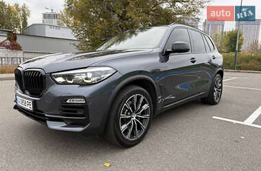 Внедорожник / Кроссовер BMW X5 2018 в 