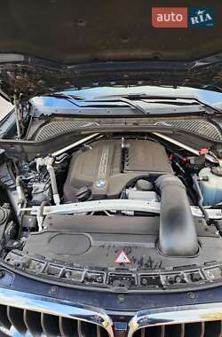 Внедорожник / Кроссовер BMW X5 2015 в 