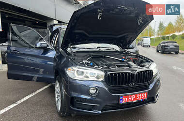 Внедорожник / Кроссовер BMW X5 2015 в 