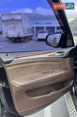 Внедорожник / Кроссовер BMW X5 2008 в 