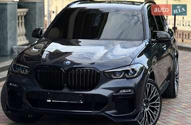 Внедорожник / Кроссовер BMW X5 2019 в 