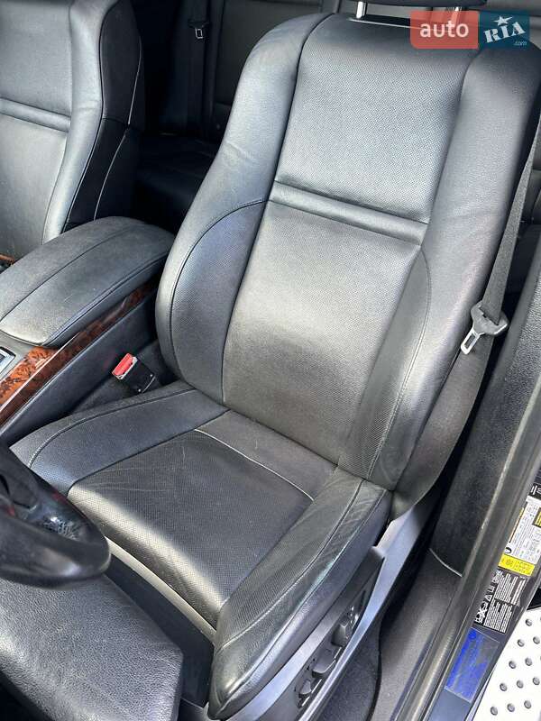 Внедорожник / Кроссовер BMW X5 2012 в Ивано-Франковске