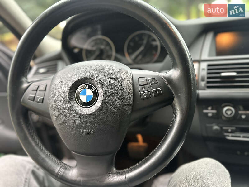 Позашляховик / Кросовер BMW X5 2010 в Житомирі фото 19 Позашляховик / Кросовер BMW X5 2010 в Житомирі