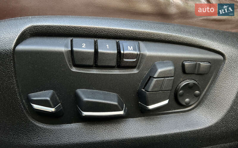 Позашляховик / Кросовер BMW X5 2014 в Львові