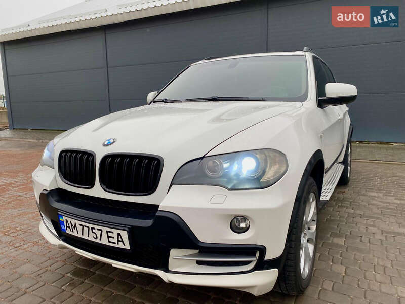 Внедорожник / Кроссовер BMW X5 2008 в Житомире