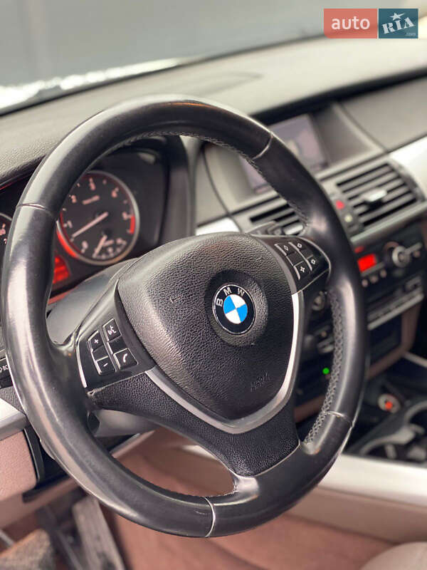 Внедорожник / Кроссовер BMW X5 2008 в Житомире