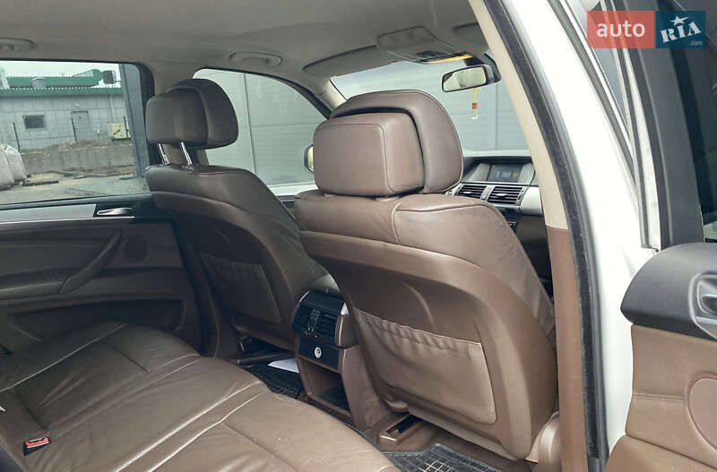 Внедорожник / Кроссовер BMW X5 2008 в Житомире