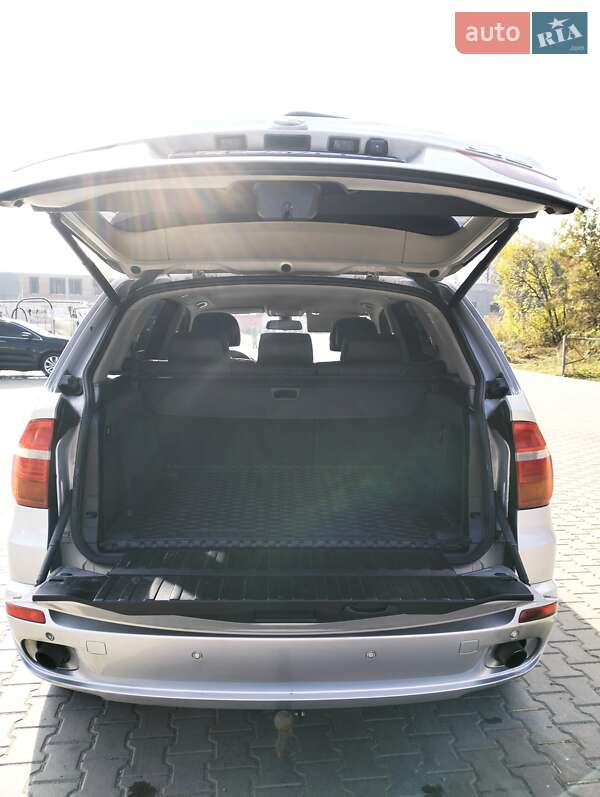 Внедорожник / Кроссовер BMW X5 2009 в Коломые