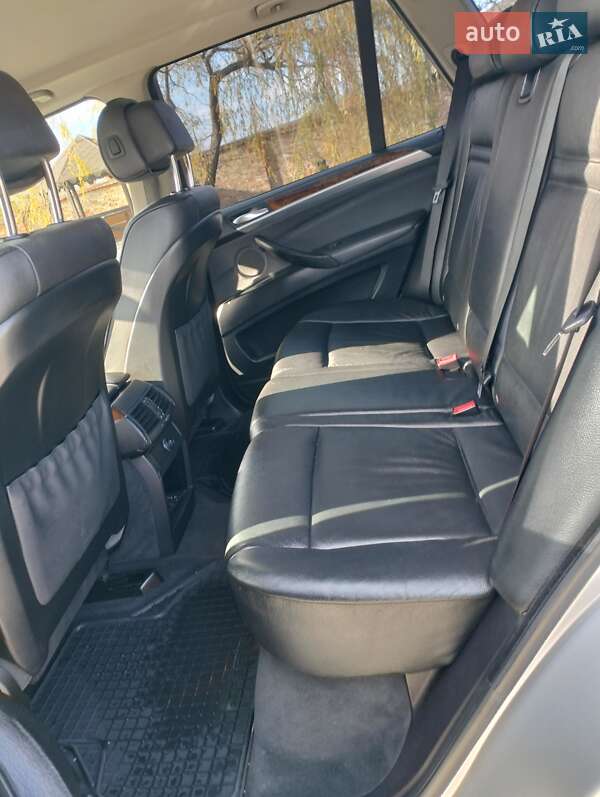 Внедорожник / Кроссовер BMW X5 2009 в Коломые