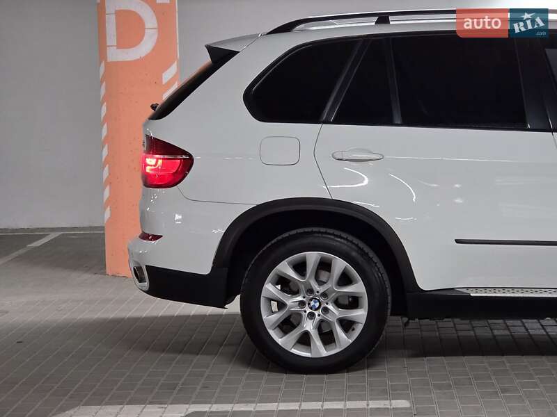 Внедорожник / Кроссовер BMW X5 2011 в Киеве фото 2 Внедорожник / Кроссовер BMW X5 2011 в Киеве