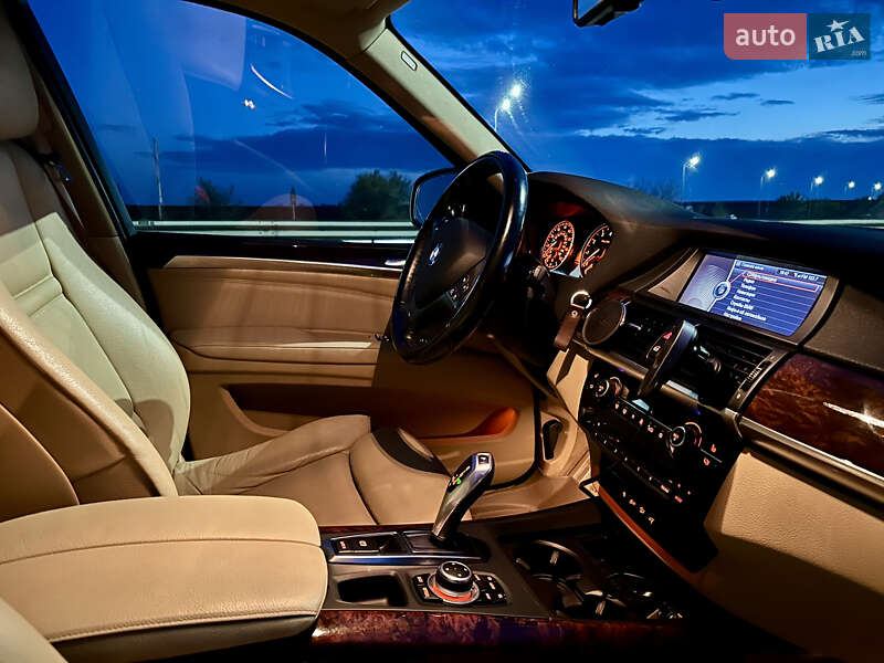 Внедорожник / Кроссовер BMW X5 2010 в Ровно фото 22 Внедорожник / Кроссовер BMW X5 2010 в Ровно