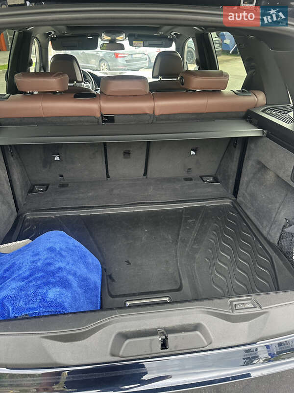 Внедорожник / Кроссовер BMW X5 2019 в Сарнах