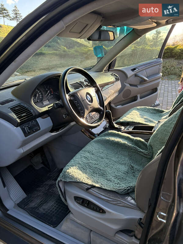 Внедорожник / Кроссовер BMW X5 2004 в Львове