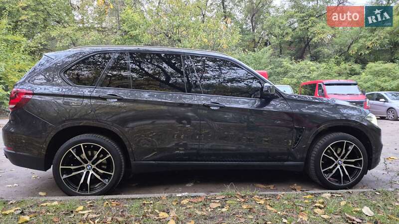 Позашляховик / Кросовер BMW X5 2015 в Одесі фото 20 Позашляховик / Кросовер BMW X5 2015 в Одесі