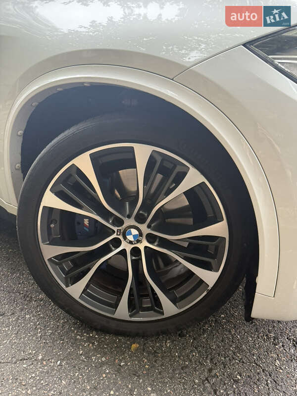 Позашляховик / Кросовер BMW X5 2015 в Одесі