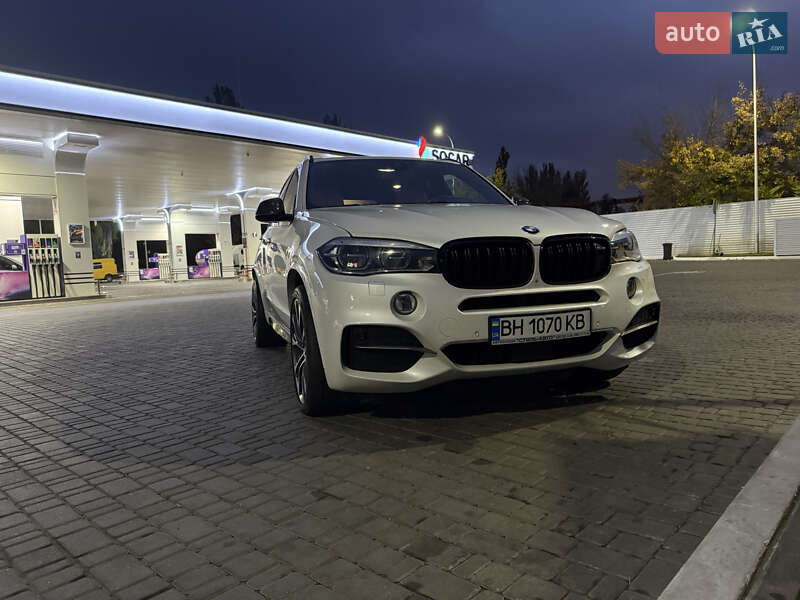 Позашляховик / Кросовер BMW X5 2015 в Одесі