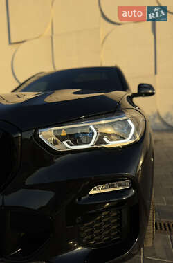 Позашляховик / Кросовер BMW X5 2019 в 