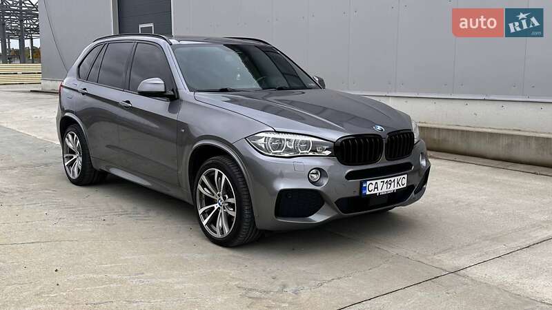 Внедорожник / Кроссовер BMW X5 2016 в Киеве