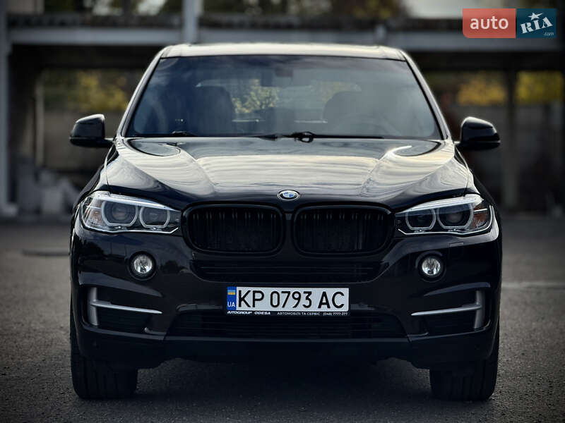 Позашляховик / Кросовер BMW X5 2015 в Запоріжжі