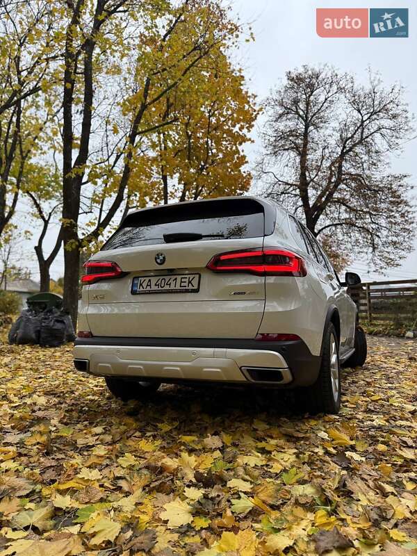 Внедорожник / Кроссовер BMW X5 2019 в Киеве