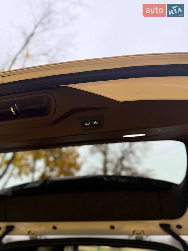 Внедорожник / Кроссовер BMW X5 2019 в Киеве