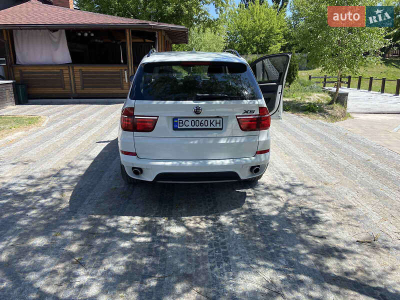 Позашляховик / Кросовер BMW X5 2012 в Львові фото 18 Позашляховик / Кросовер BMW X5 2012 в Львові